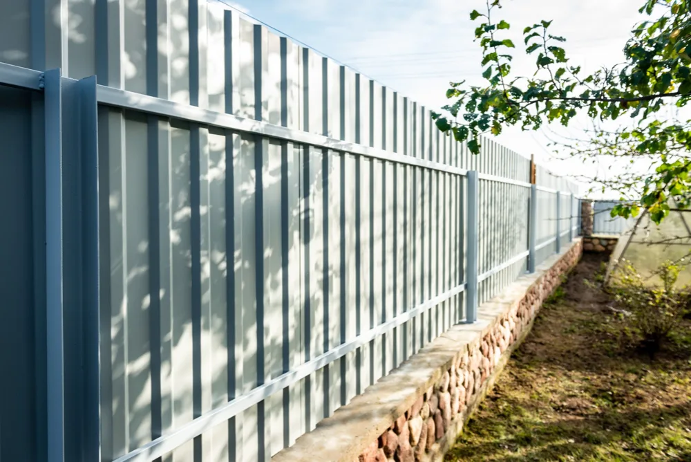 Innovative Aluminum Fence Designs for Your Outdoor Space